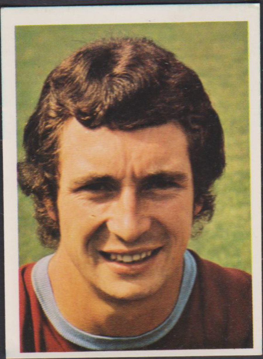 Top Sellers / Panini FOOTBALL'75 Burnley No 38 Paul Fletcher