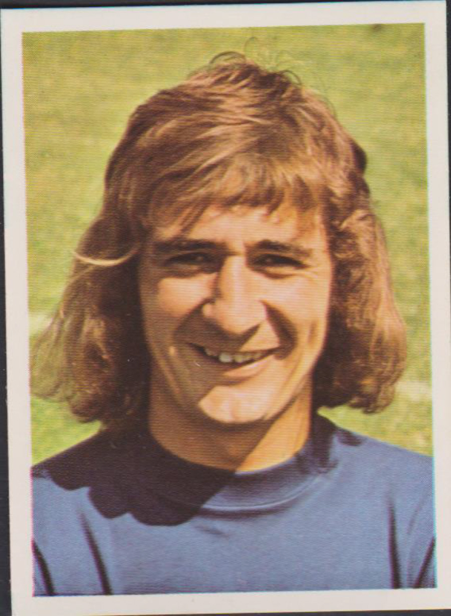 Top Sellers / Panini FOOTBALL'75 Chelsea No 64 Steve Kember