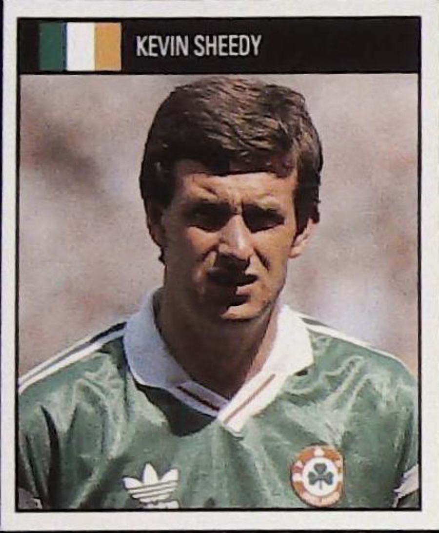 Orbis Italia 90 Football Stickers Blue Back No 177 KEVIN SHEEDY - Click Image to Close