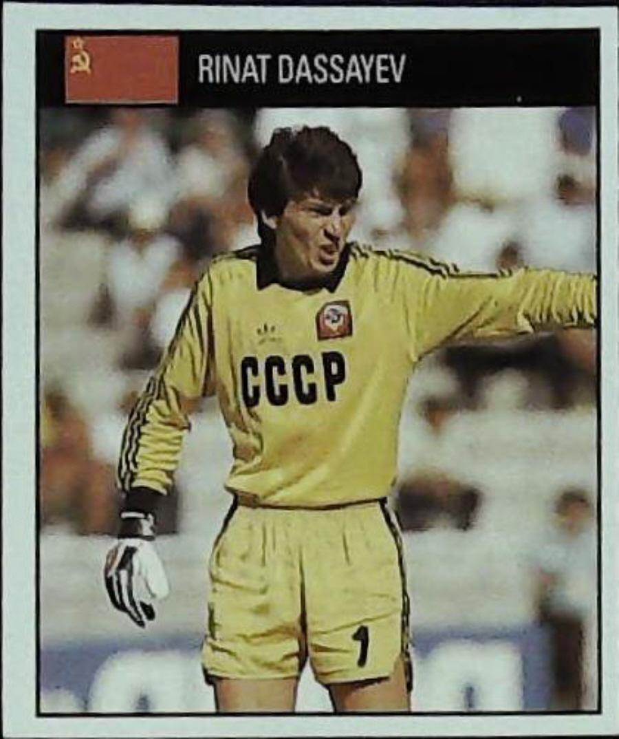 Orbis Italia 90 Football Stickers Blue Back No 211 RINAT DASSAYEV