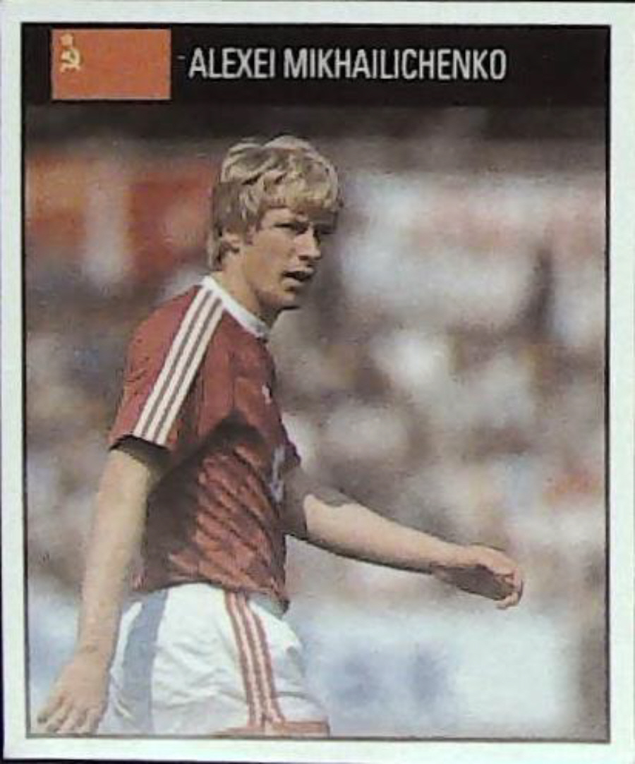 Orbis Italia 90 Football Stickers Blue Back No 217 ALEXEI MIKHAILICHHENKO