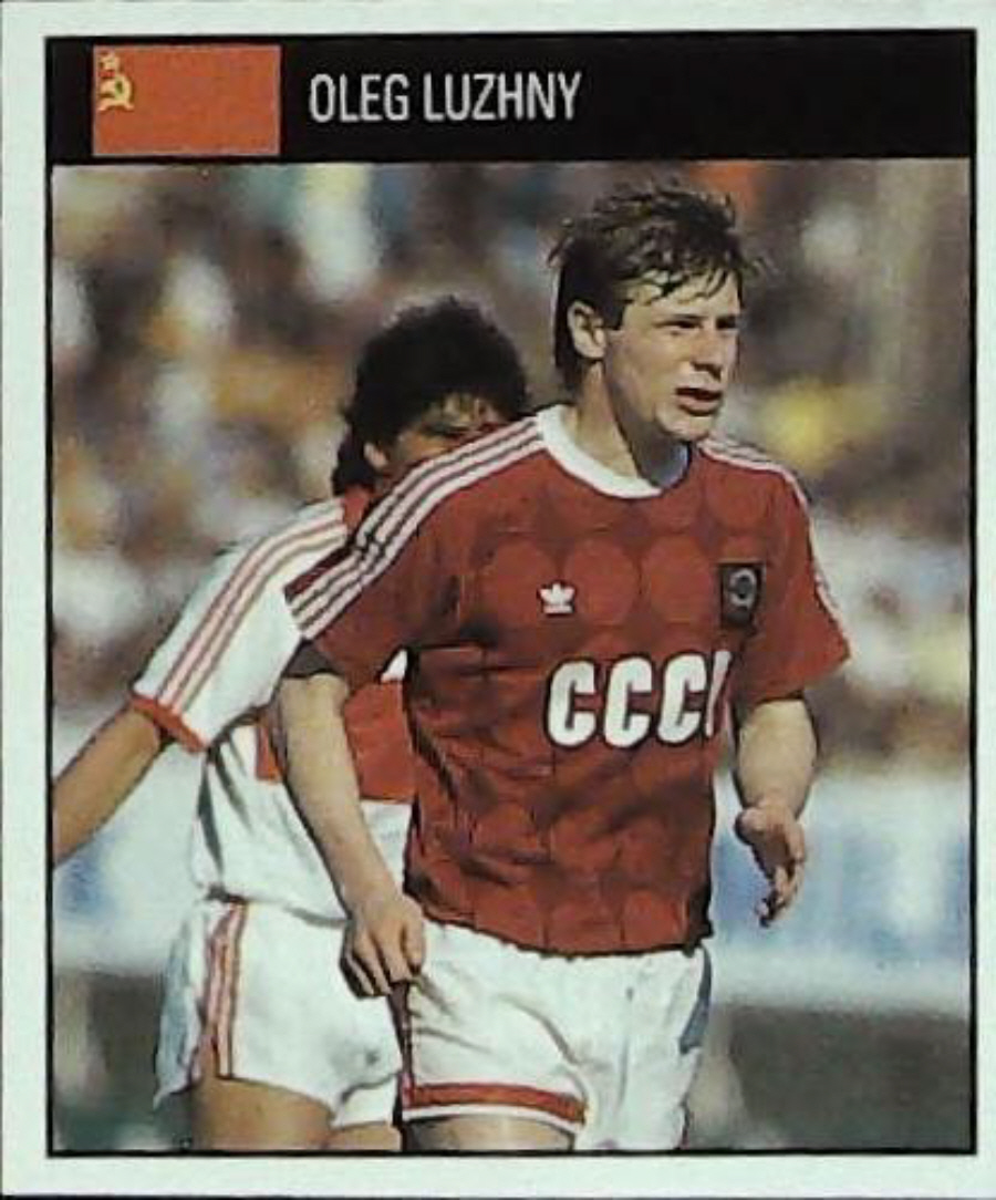 Orbis Italia 90 Football Stickers Blue Back No 224 OLEG LUZHNY