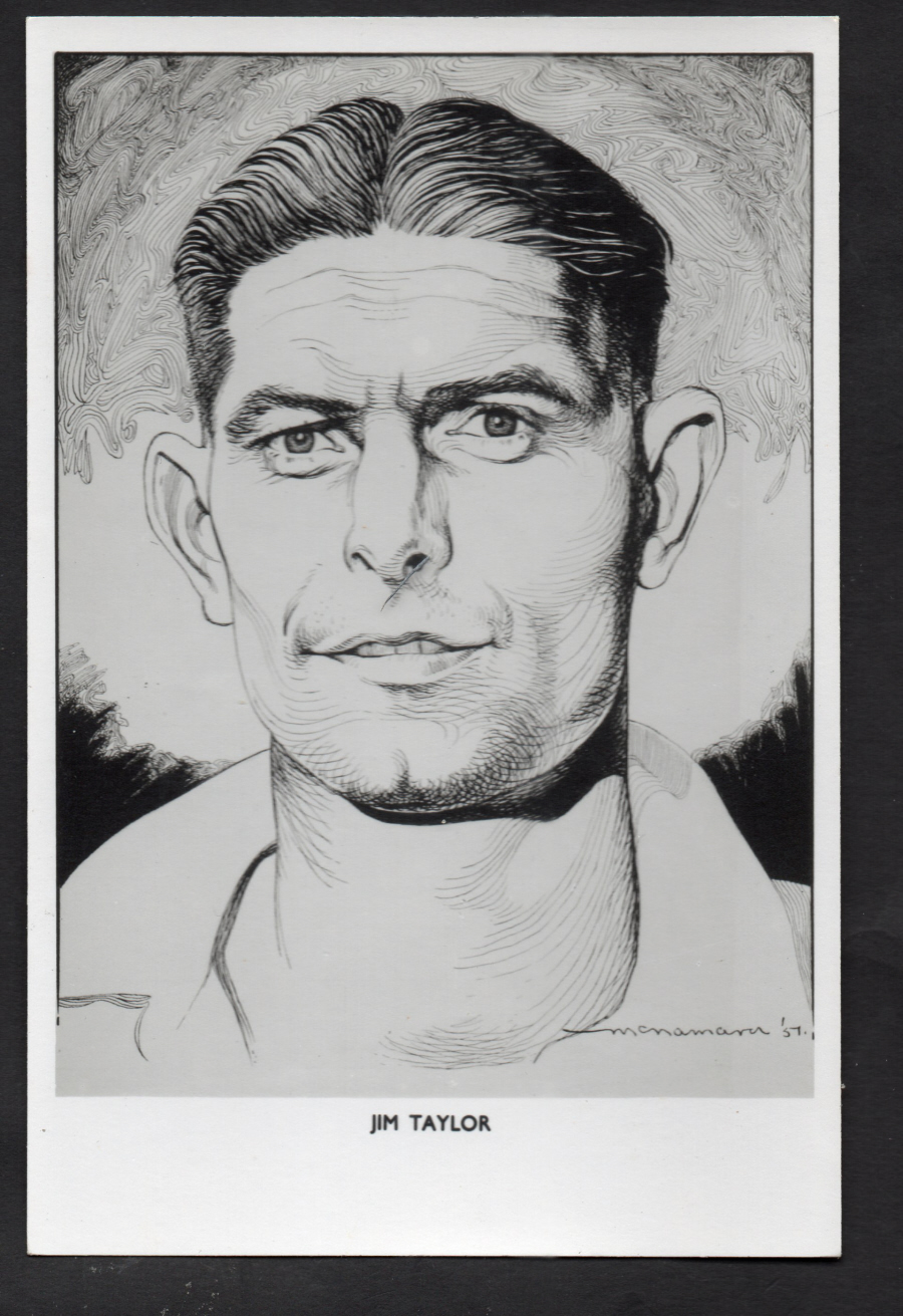 Postcard - Footballer - Jim Taylor (Fulham) circa 1946 - Click Image to Close