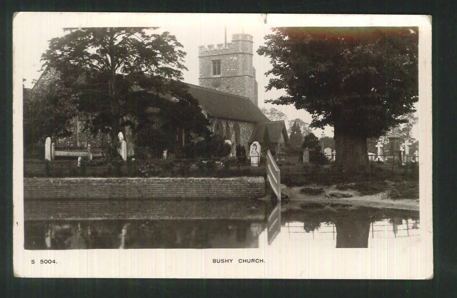 Postcard Middlesex - Bushy Church, Richmond