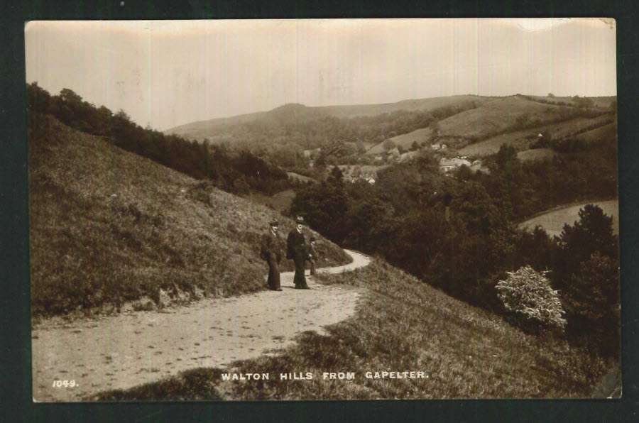 Postcard Worcs. Walton Hills from Capelter 1932