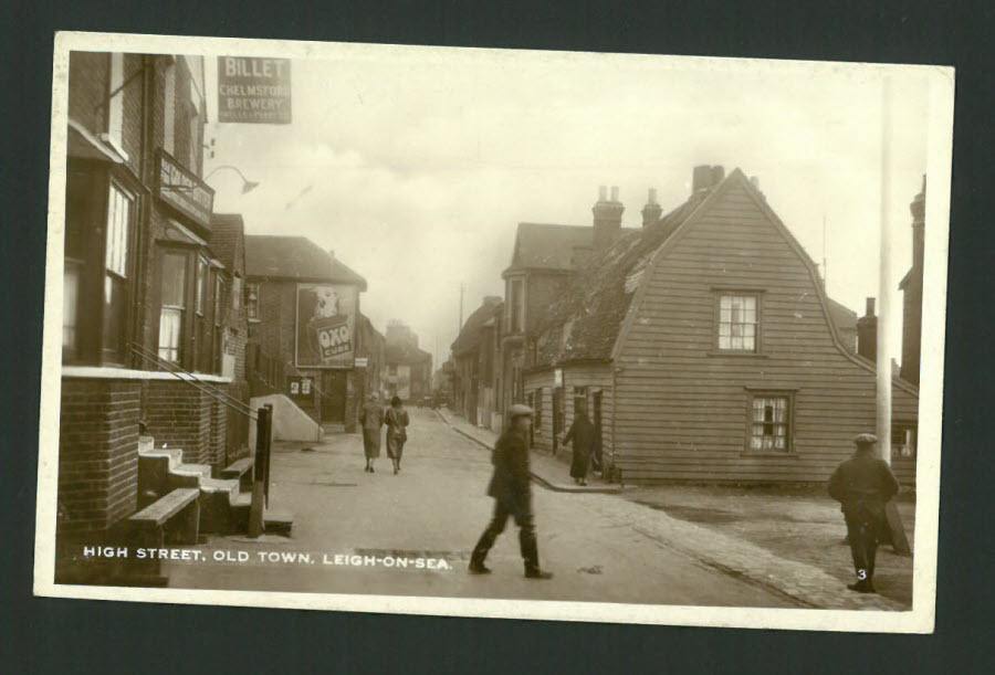 Postcard Sussex - High Street, Old Town,Leigh on Sea Real Photo