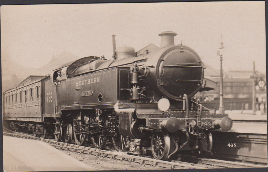 Postcard - Railways - Brighton Express River Ouse at Victoria - Click Image to Close