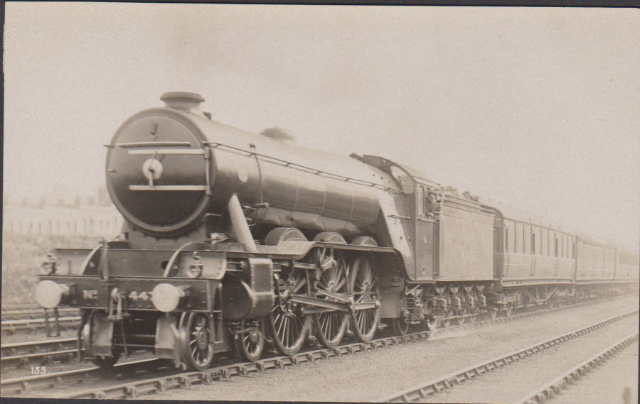 Postcard - Railways - Down Scotch Express at New Southgate