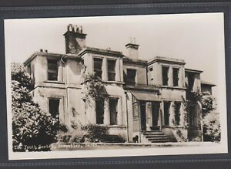 Postcard Youth Hostel - Streatley, Reading - Real Photo c1950 - Click Image to Close