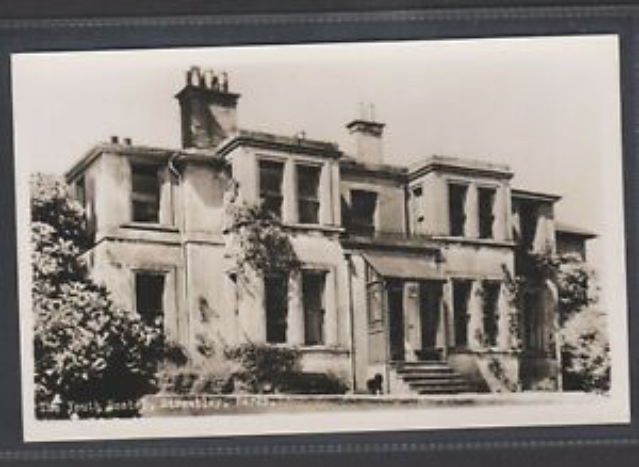 Postcard Youth Hostel - Streatley, Reading - Real Photo c1950