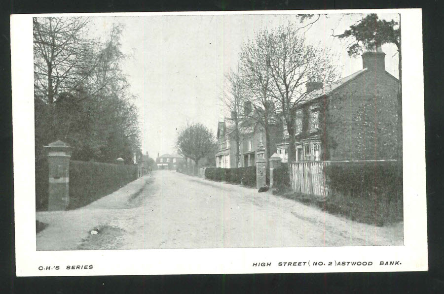 Postcard Worcestershire High Street Astwood Bank - Click Image to Close
