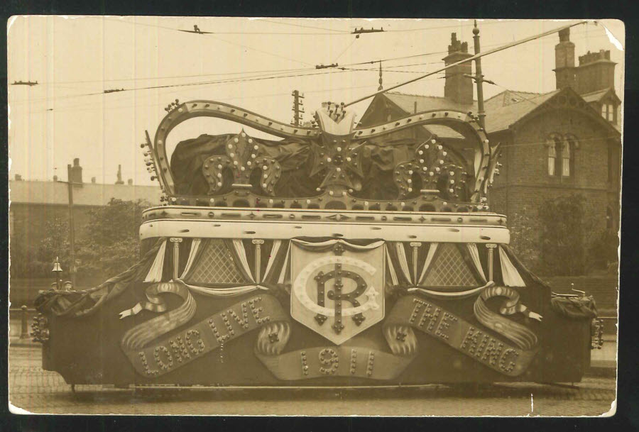 Postcard Yorkshire R P Coronation Float Bradford 1911