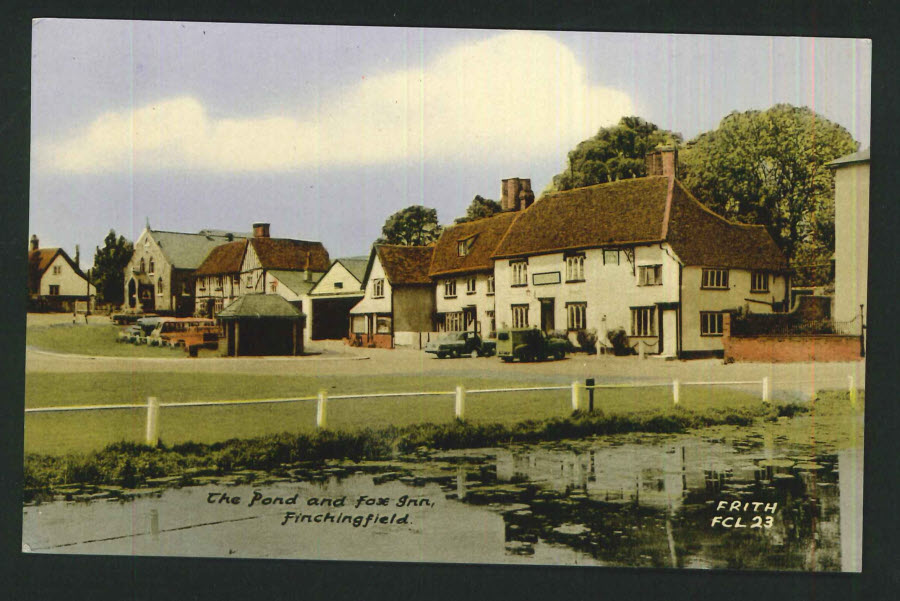 Postcard Essex - The Pond & Fox Inn, Finchfield - Click Image to Close