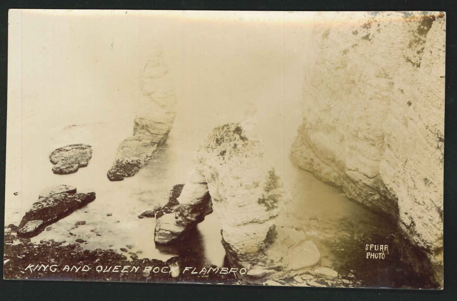 Postcard King and Queen Rock Flambro