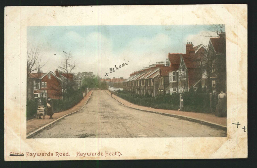 Postcard Sussex Haywards Road, Haywards Heath