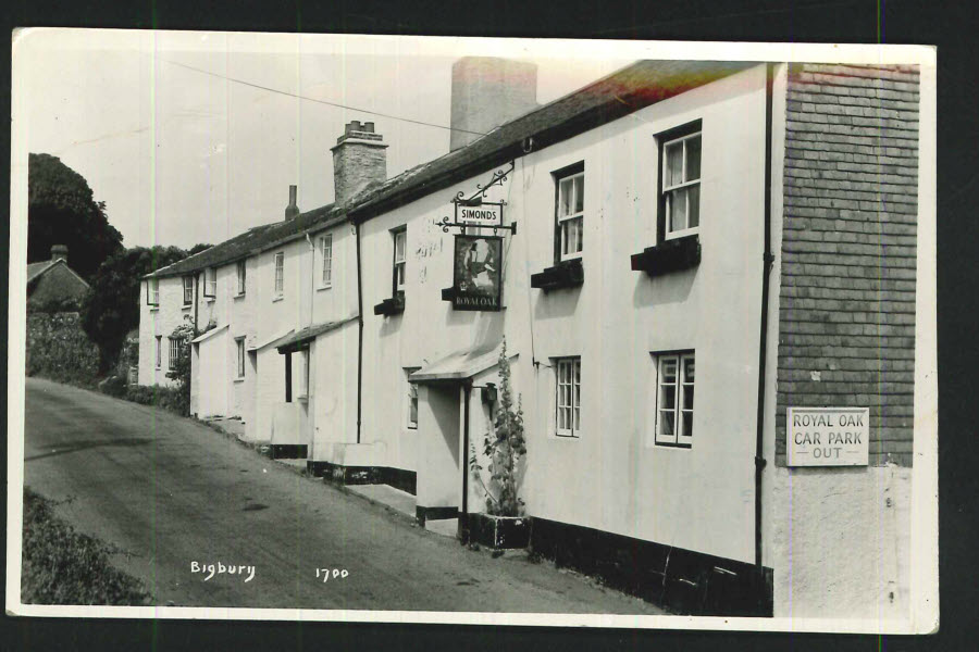 Postcard Devon - Royal Oak Bigbury 1956