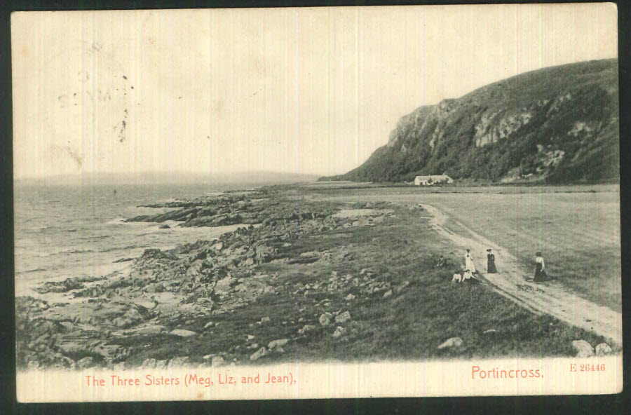 Postcard Scotland - The 3 Sisters, Portincross, Arran