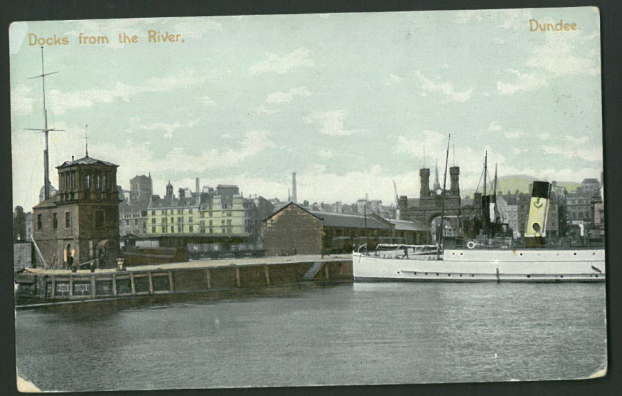 Postcard Scotland - Docks from the River,Dundee 1907 - Click Image to Close