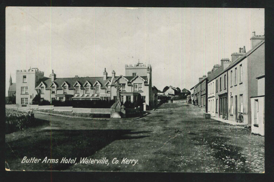 Postcard Ireland Butler Arms Hotel,Waterville,Co Kerry