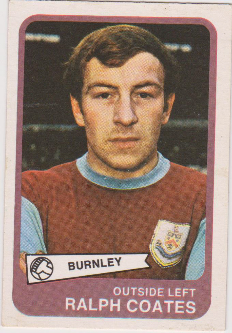 A & B C Footballers ( Yellow Back ) No 69 Ralph Coates Burnley - Click Image to Close