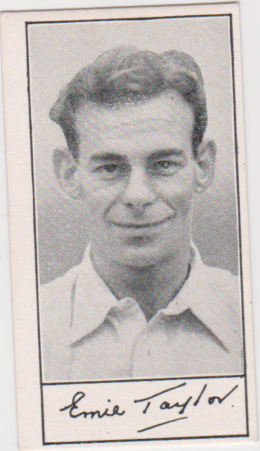 Barratt Famous Footballers A5 No 13 Ernie Taylor Blackpool