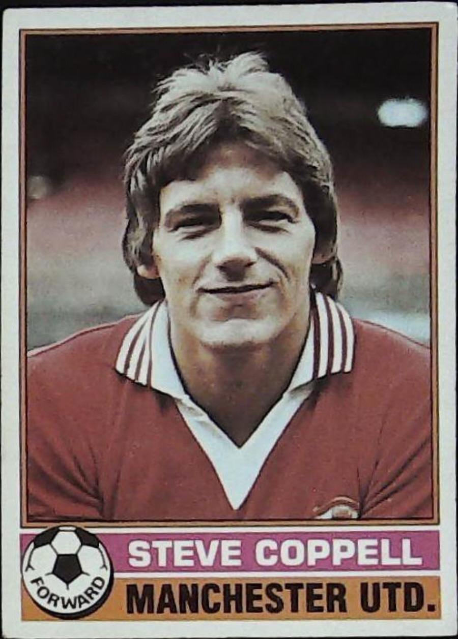 Topps UK Footballers Red Back 1977 MANCHESTER UNITED No 40 STEVE COPPELL